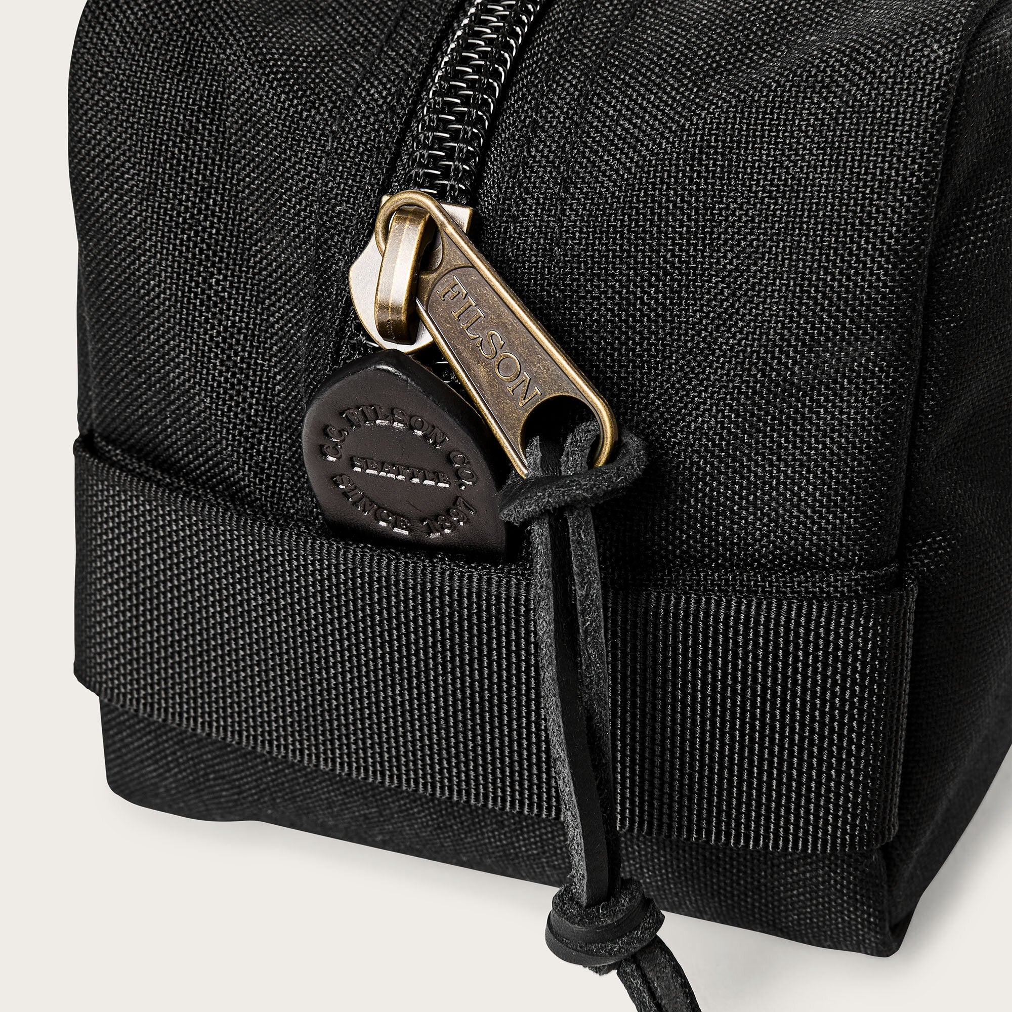DRYDEN TRAVEL PACK - Image 5