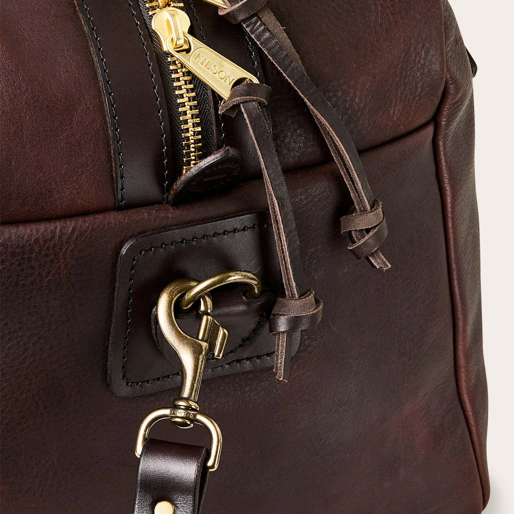 HERITAGE LEATHER MEDIUM DUFFLE BAG - Image 5