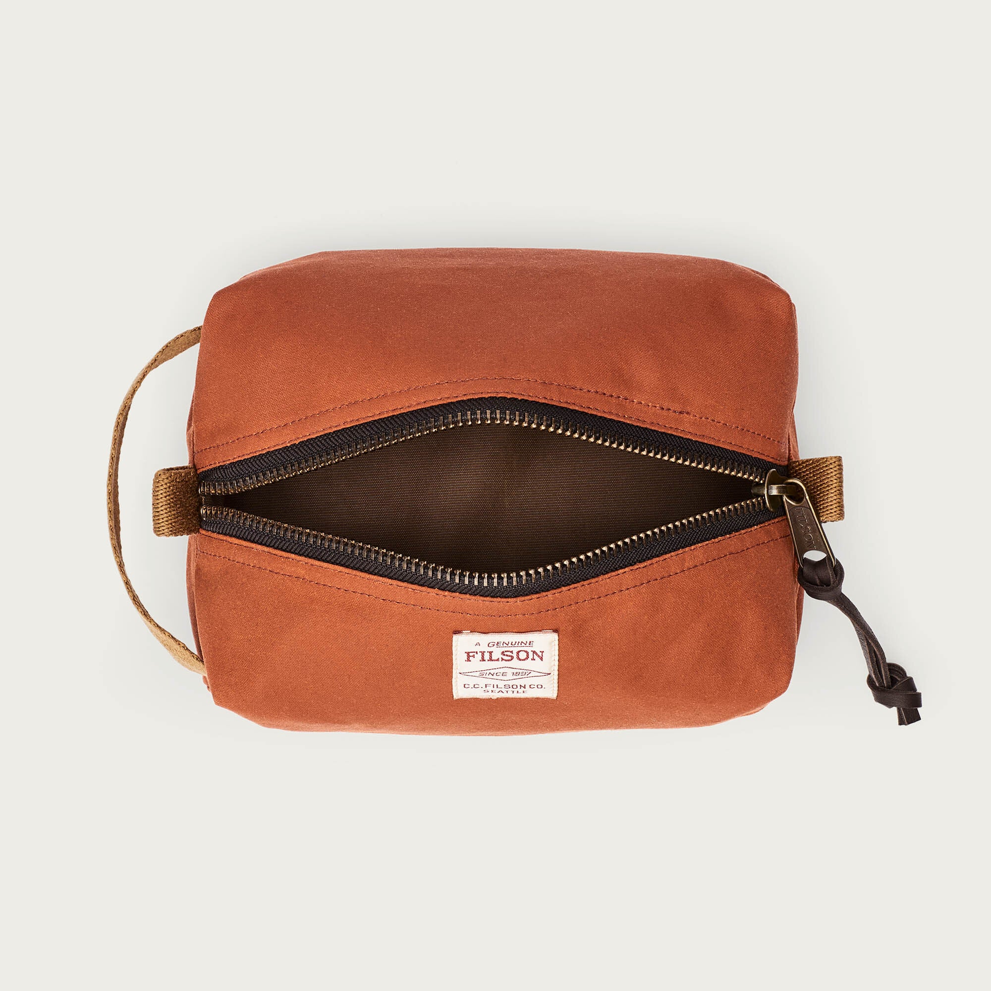TIN CLOTH TRAVEL KIT - Image 4