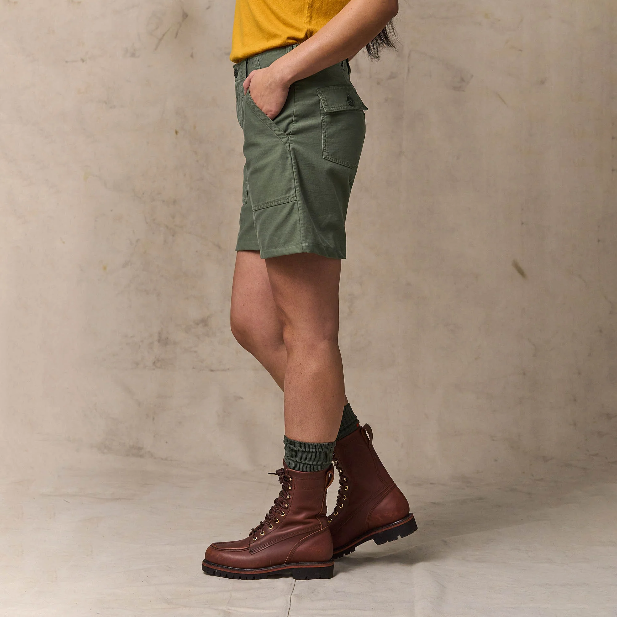 WOMEN'S REVERSE SATEEN SUPPLY SHORTS - Image 6